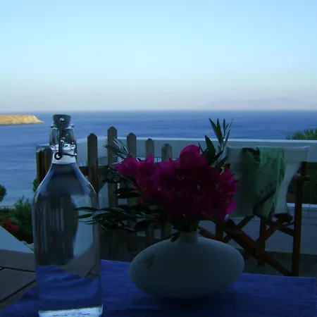Chez Semiramis The Sun Touch House For 8 Persons 5'Min From The Beach Rámos Buitenkant foto