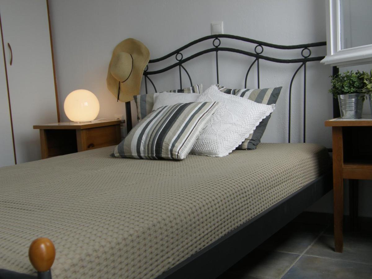 Chez Semiramis The Sun Touch House For 8 Persons 5'min From The Hébergement de vacances